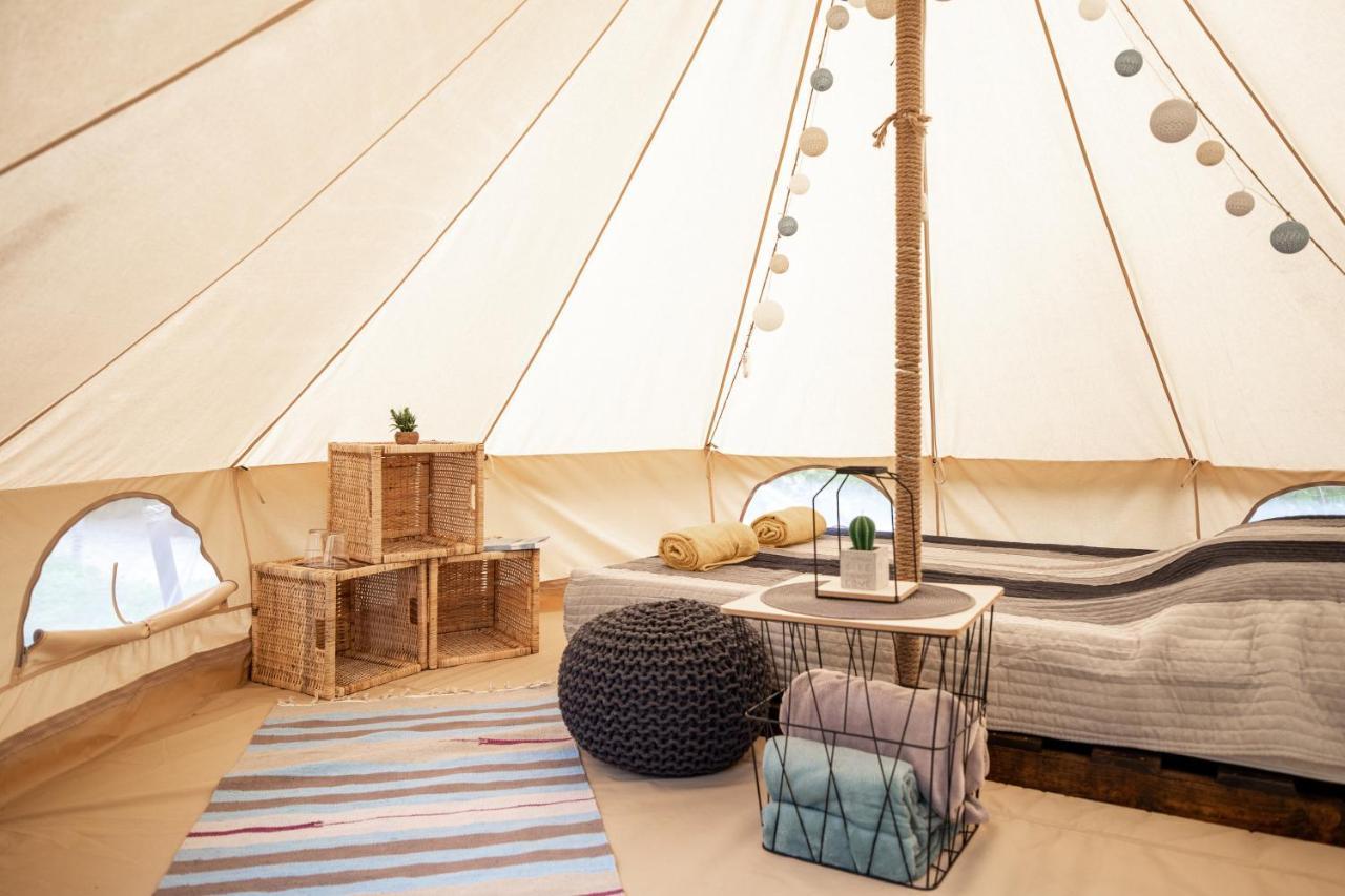 Dragonfly Gardens Urban Glamping Brasov