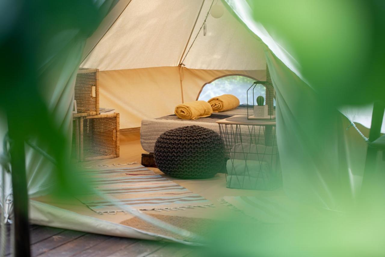 豪華帳篷 Dragonfly Gardens Urban Glamping Braşov